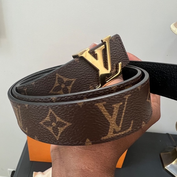 Louis Vuitton - Picture 4 of 6